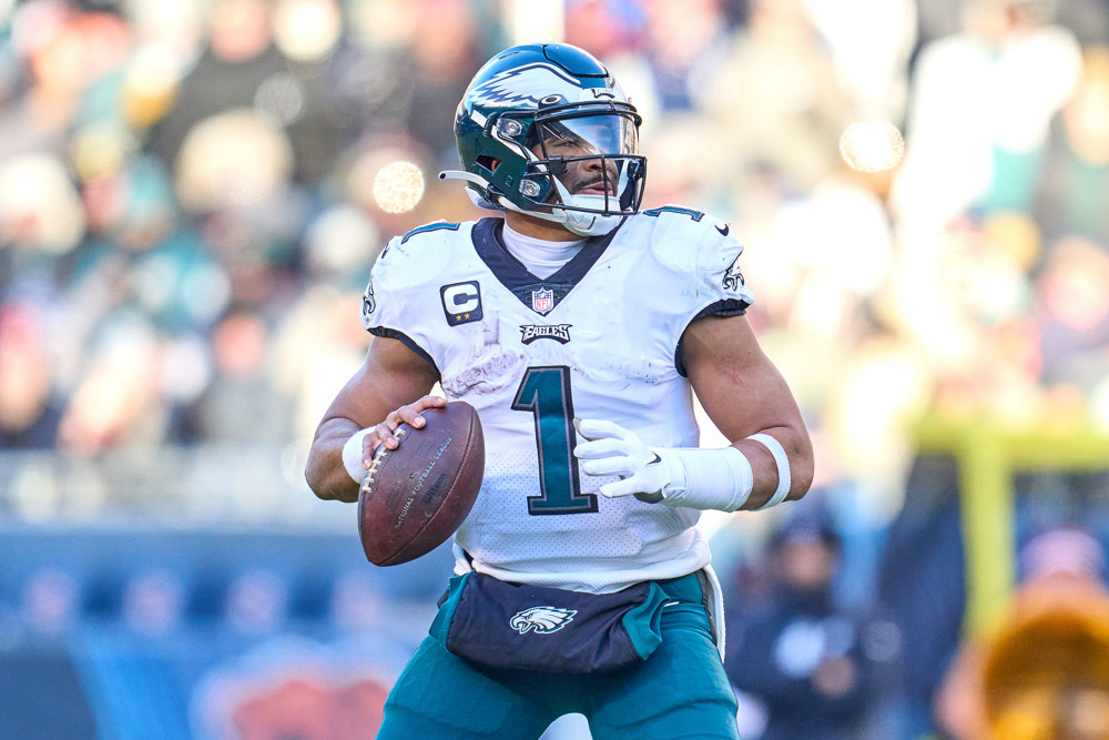 JALEN HURTS' HEALTH AT FOREFRONT OF EAGLES-COWBOYS MATCHUP