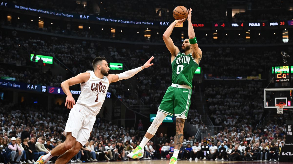 Celtics best the Cavaliers in Game 3