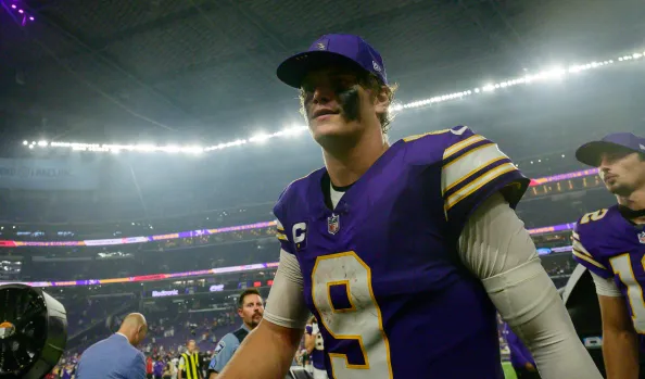 J.J. McCarthy suffered high ankle sprain, likely to miss 2-4 weeks 