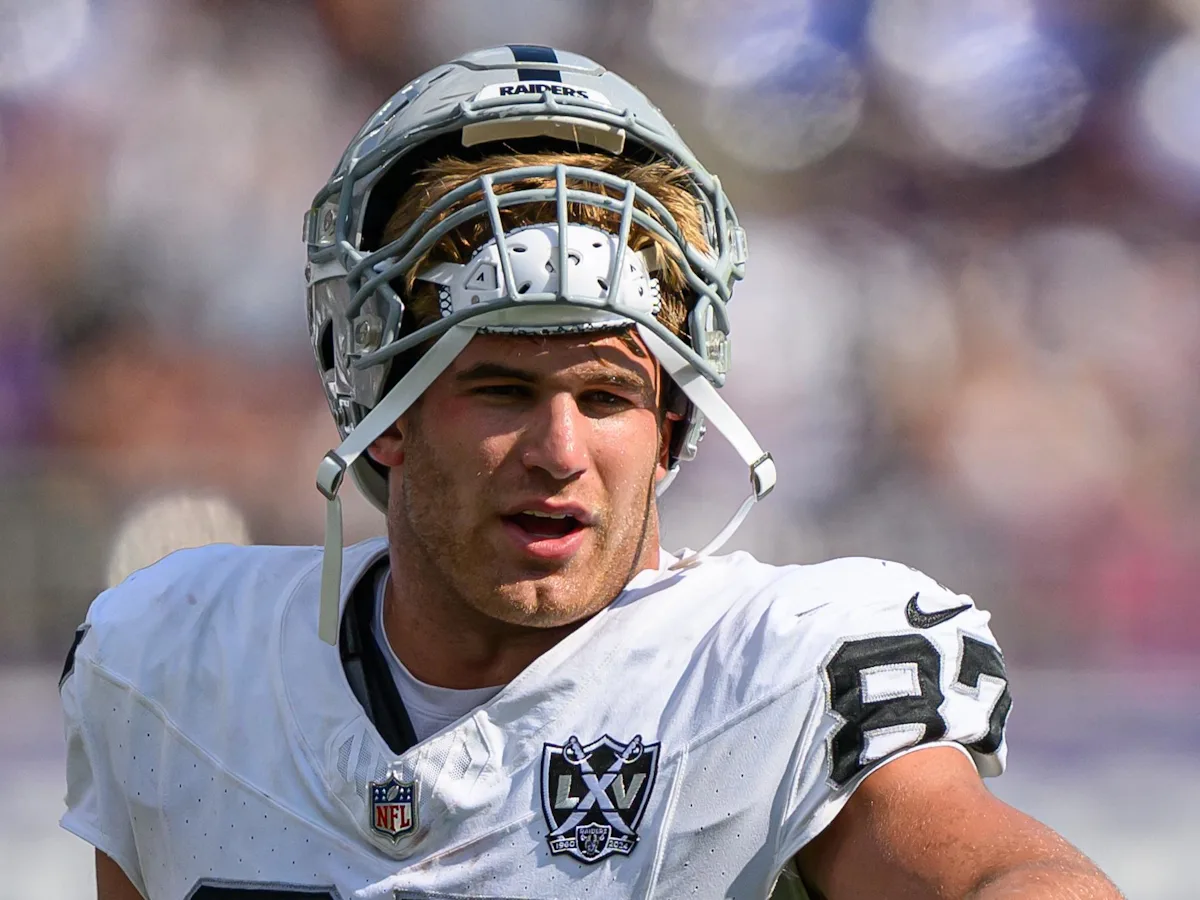 Las Vegas Raiders TE Michael Mayer